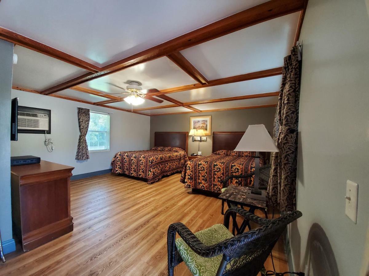 High Springs Country Inn Buitenkant foto